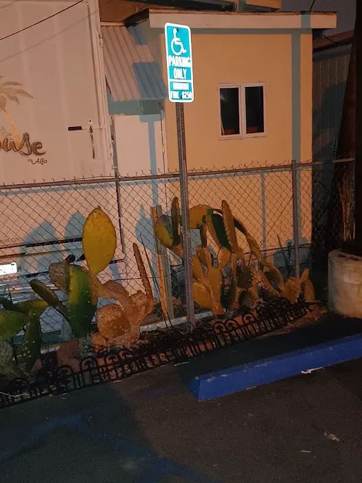 Paradise Trailer Park Picture 2
