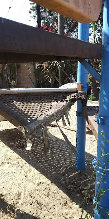 Palm Mobile Home Park Picture 4