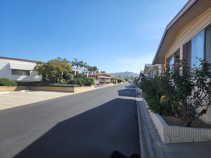 Whittier Downs Mobile Home Park Picture 1