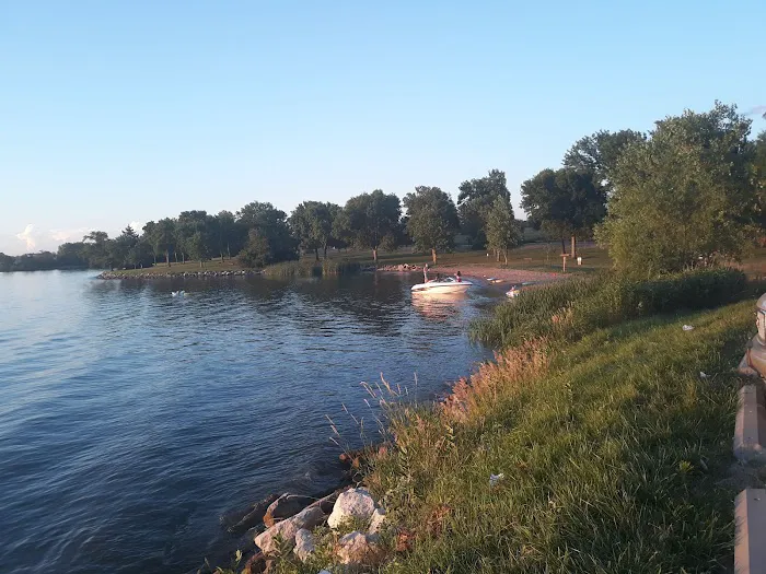 Lake View Campground Picture 10