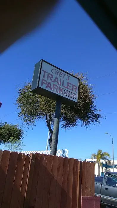 Chet's Trailer Park Picture 2