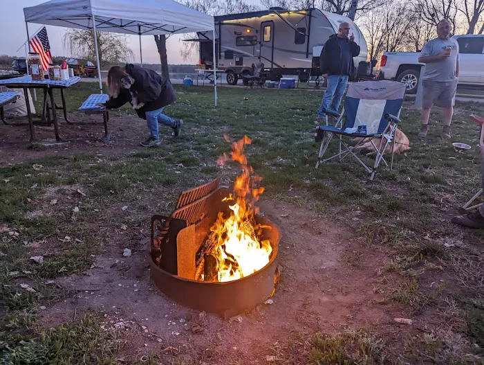 Middle Oak Creek Campground Picture 5