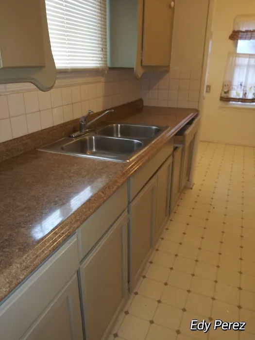 Bel-Aire Mobile Home Park Picture 3
