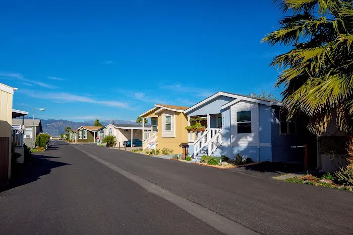 Brookside Country Club Manufactured Home Community Picture 1