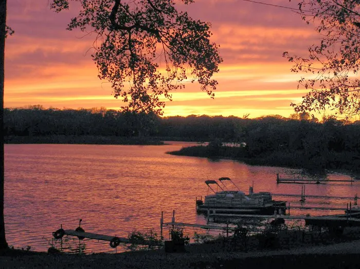 Swan Lake Resort & Campground Picture 10