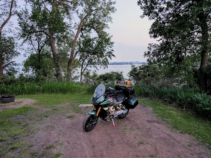 BIG STONE LAKE STATE PARK CAMPGROUND Picture 9