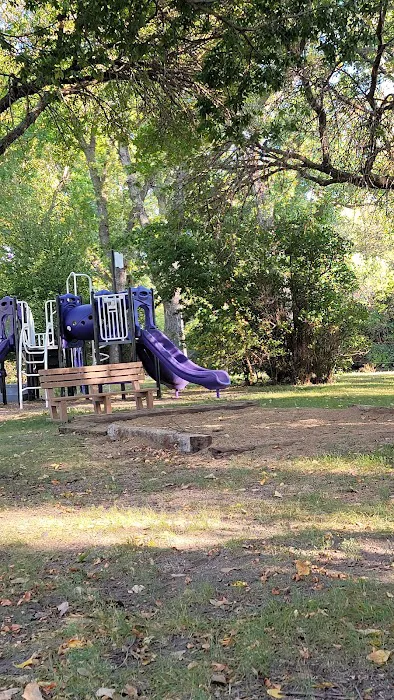 Carthage City Park (Campground) Picture 9