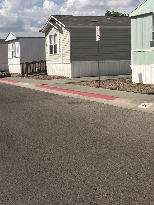 Escondido Deluxe Community for Manufactured Homes Picture 1