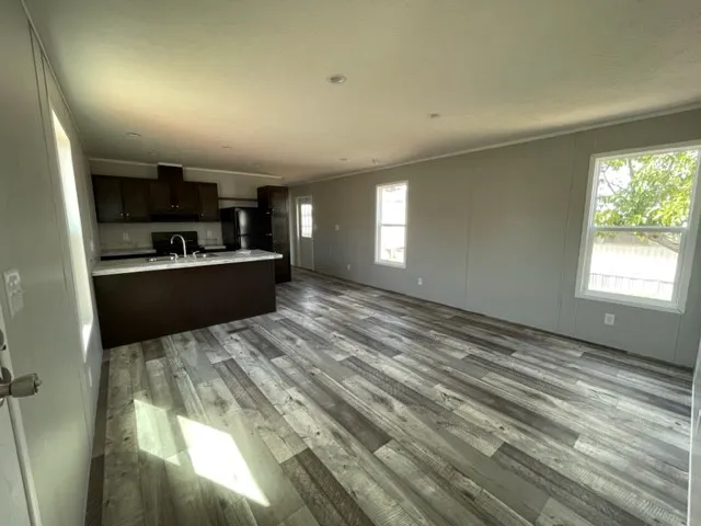 Gaslight Square Homes & RV Community Picture 4