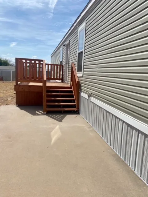 Gaslight Square Homes & RV Community Picture 7