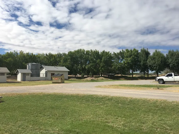 Valley Acres Mobile Home Park Picture 2