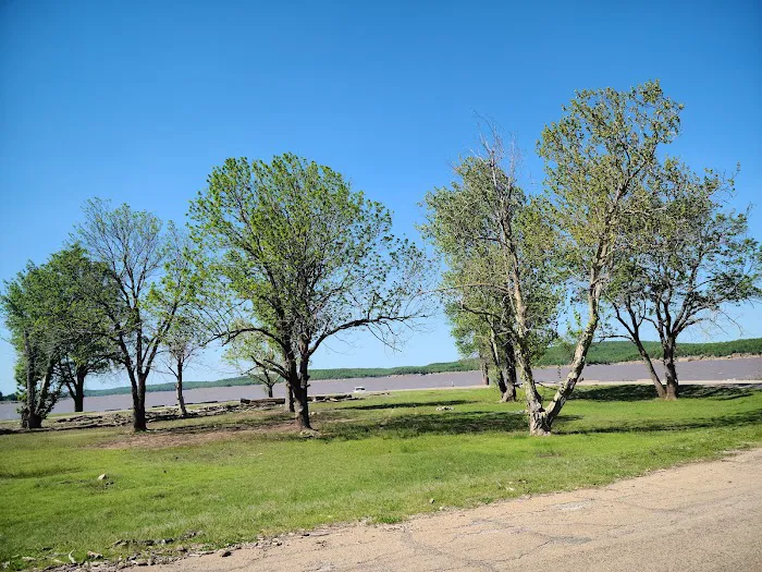 Cowskin Bay Campground Picture 6