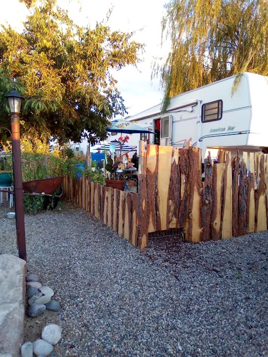 Balloon View Homes & RV Park Picture 1