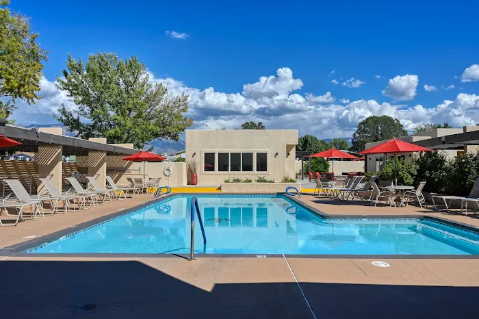 Albuquerque Meadows Mobile Home Community Picture 3
