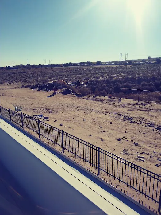 Loma Vista Mobile Home Park Picture 4
