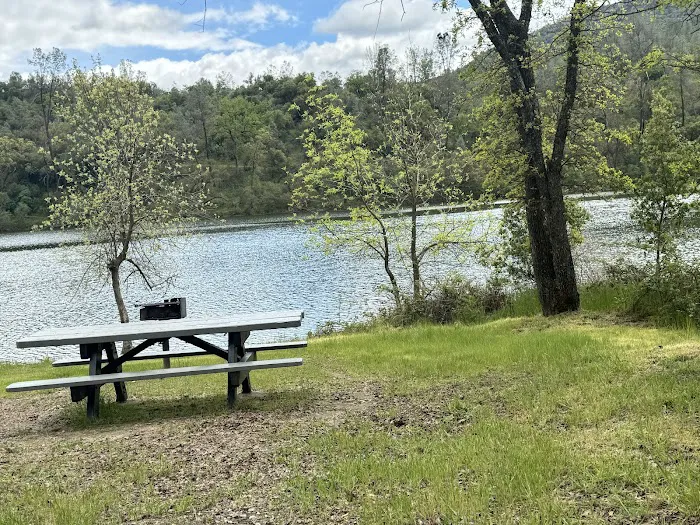 Smalley Cove Campground Picture 2