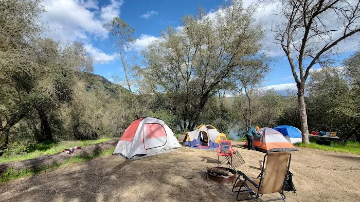 Smalley Cove Campground Picture 3