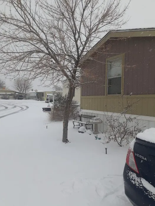 Four Hills Mobile Home Park Picture 4