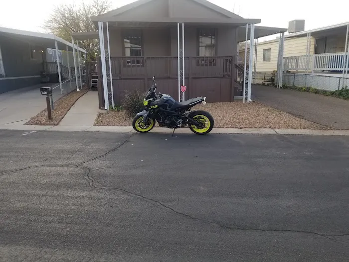 Four Hills Mobile Home Park Picture 8