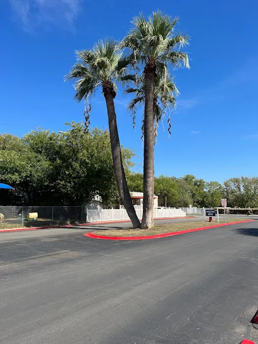 Westwood Mobile Home Estates Picture 8