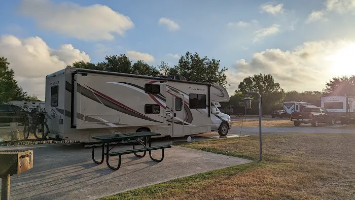 Fort Sam Houston RV Park Picture 3