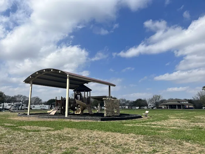 Fort Sam Houston RV Park Picture 6