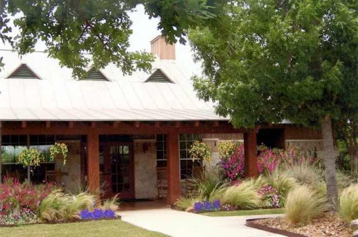 Crescent Place Picture 10