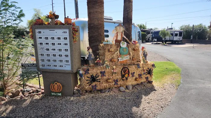 Twin Palms RV Park Picture 5