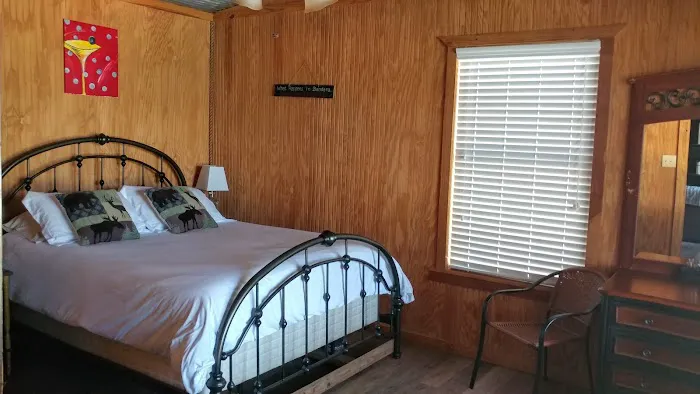 Boulderdash Cabin & RV Park Picture 3