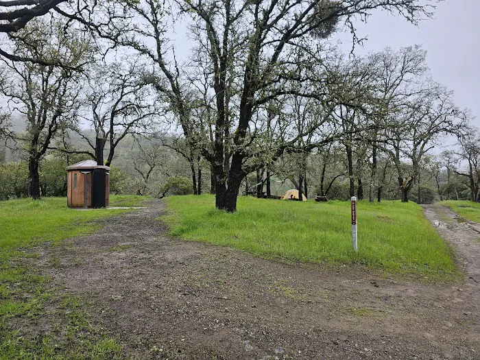 Frogs Lake Camp Picture 6