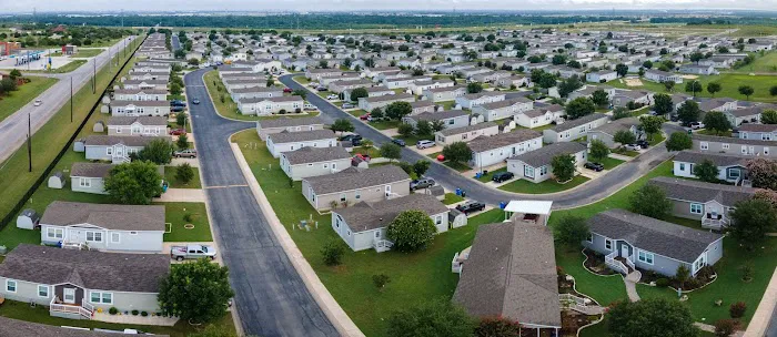 The Reserve at Oak Ranch (55+) - Manufactured Home Community Picture 5