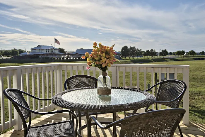 The Reserve at Oak Ranch (55+) - Manufactured Home Community Picture 4