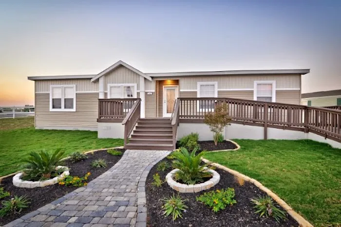 Oak Ranch - Manufactured Home Community Picture 4