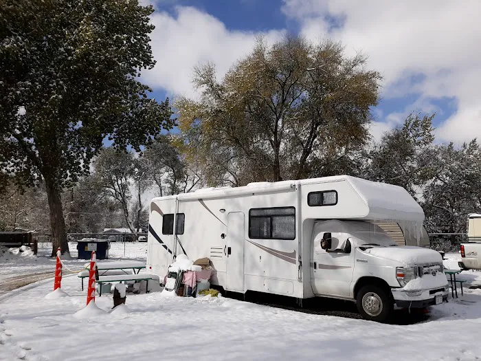 Applewood RV Resort by Rjourney Picture 7