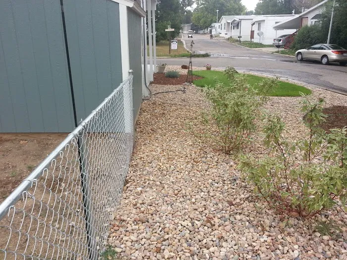 Holiday Hills Village Picture 7