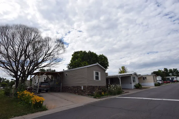 Redwood Estates Manufactured Home Community Picture 8