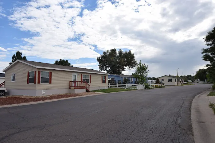 Redwood Estates Manufactured Home Community Picture 10