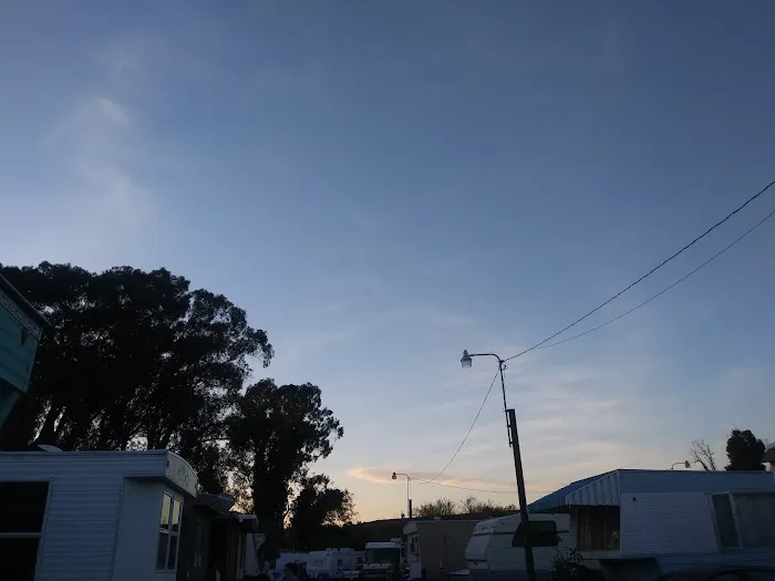 Kimball's Mobile Home Park Picture 5