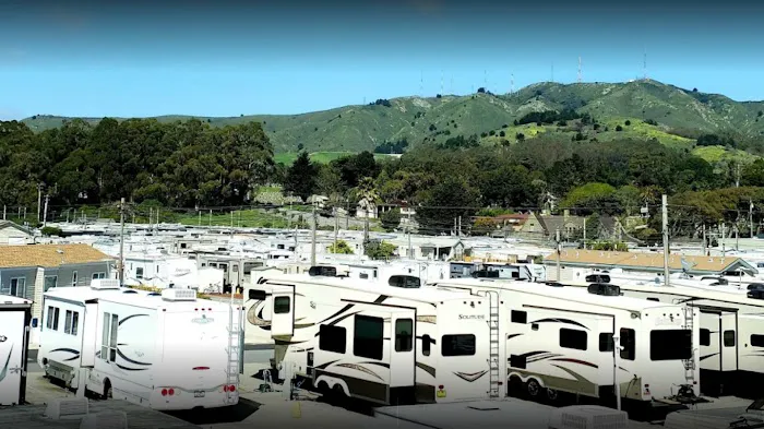 Treasure Island Mobile Home & RV Park Picture 2