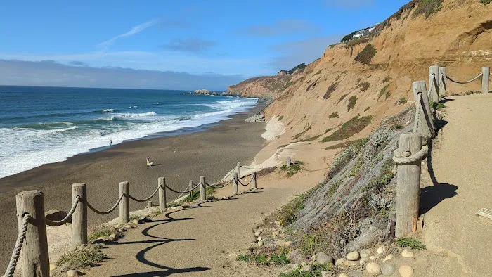 San Francisco RV Resort Picture 9