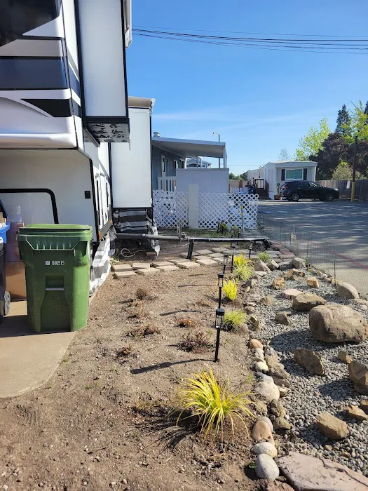 Avalon MH & RV Community Picture 3