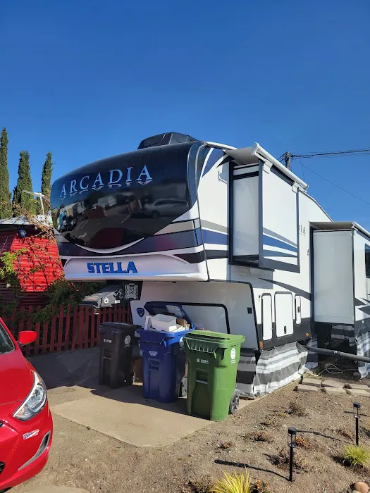 Avalon MH & RV Community Picture 7