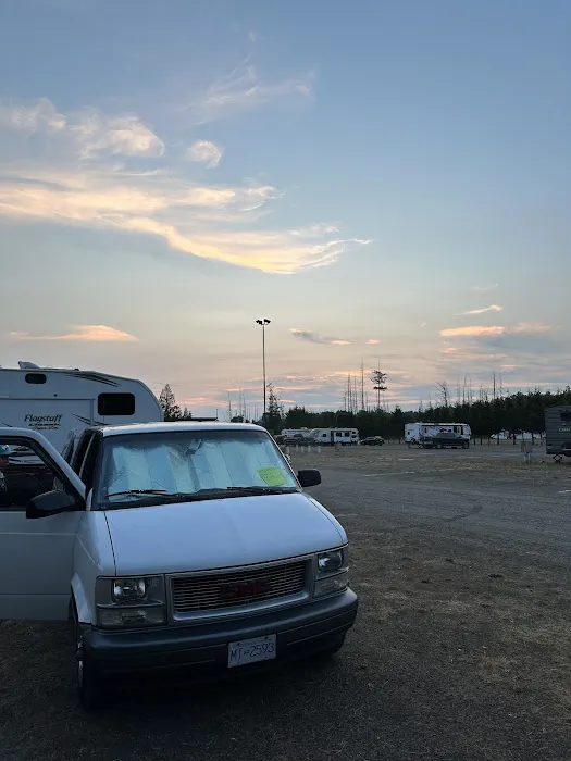Evergreen State Fairgrounds RV2 Campground Picture 4