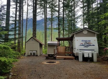 Gold Bar Nature Trails Private Campground