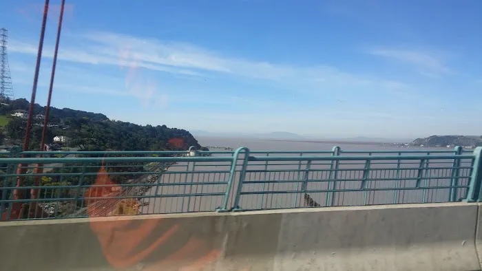Carquinez Highlands Mobile Home Park Picture 9