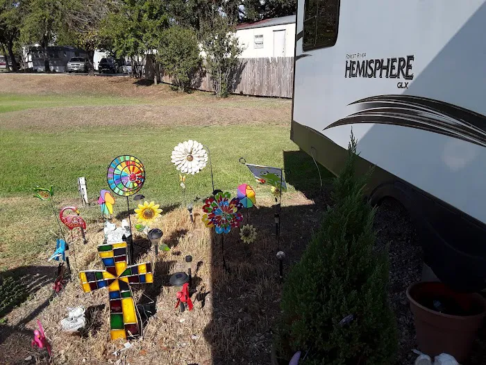 Primrose Lane MH & RV Park Picture 5