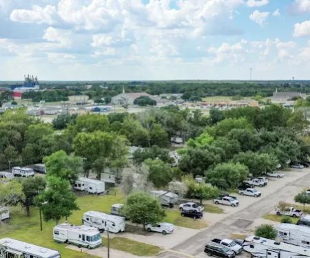 Oak Haven RV (formerly BCS Village 21 RV Park)