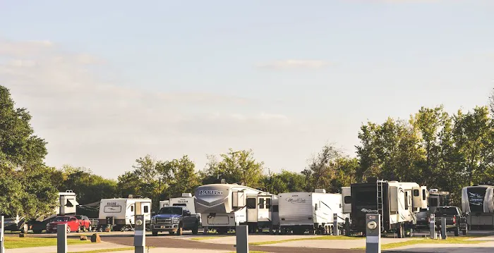 Hidden Creek RV Resort Picture 5