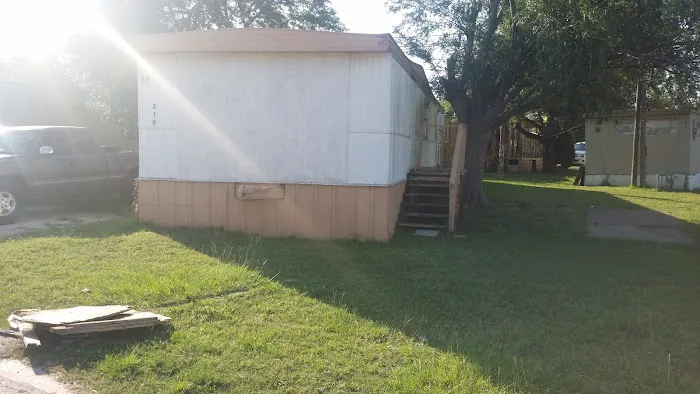 Kreneks Mobile Home Park Picture 5