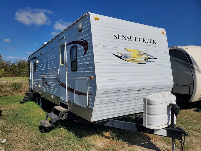 BCS Road-Runner RV Park Picture 5